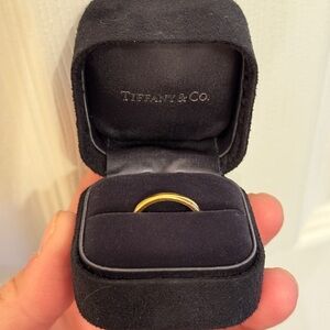 Tiffany & Co. Elsa Peretti Classic 18k Gold Wedding Band